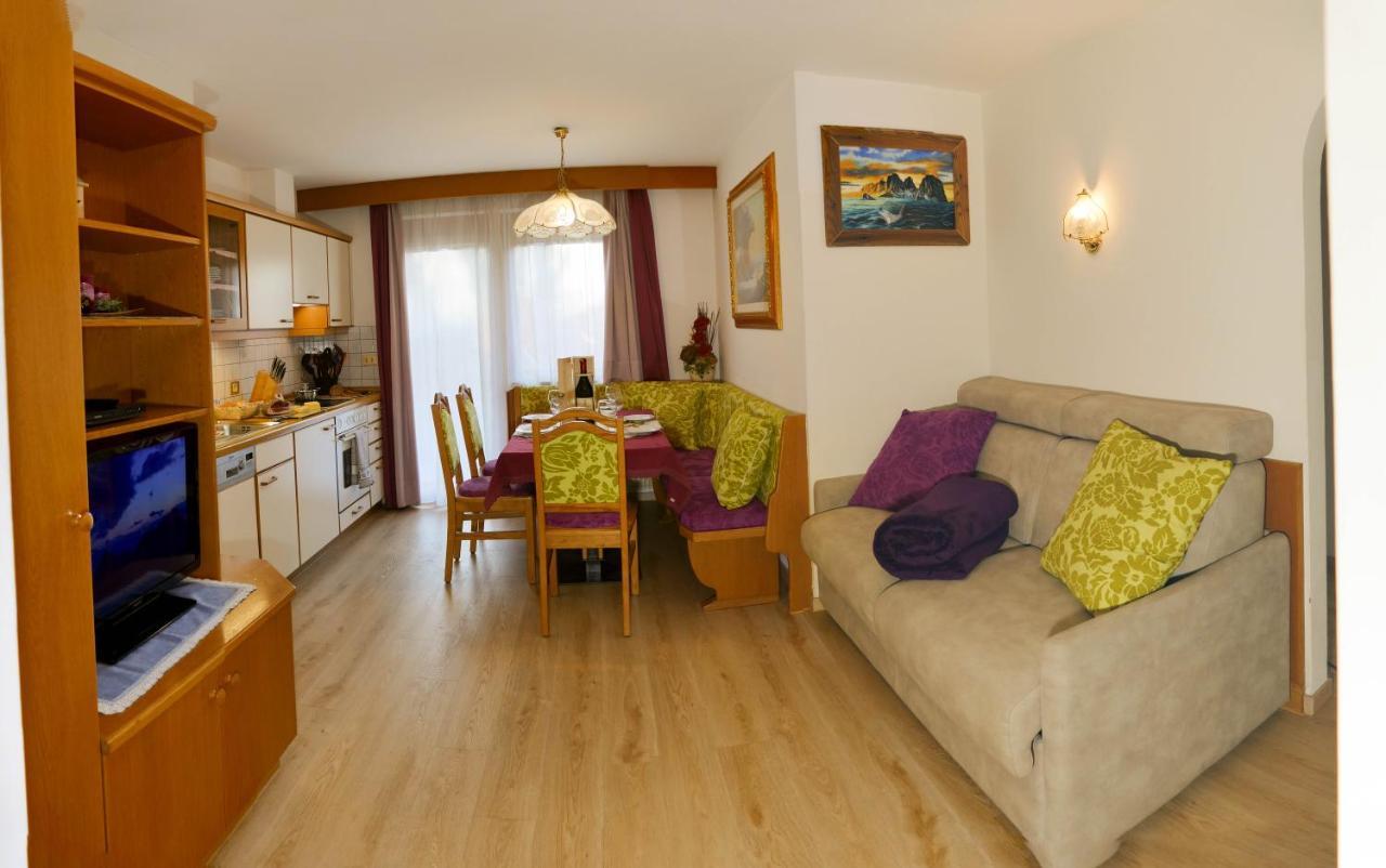 Villa Artic Apartments Campitello di Fassa Dış mekan fotoğraf