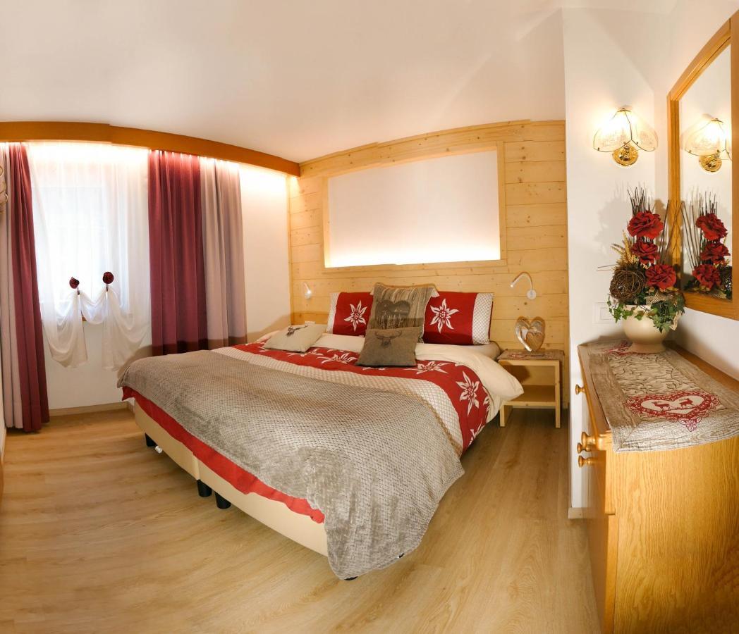 Villa Artic Apartments Campitello di Fassa Dış mekan fotoğraf