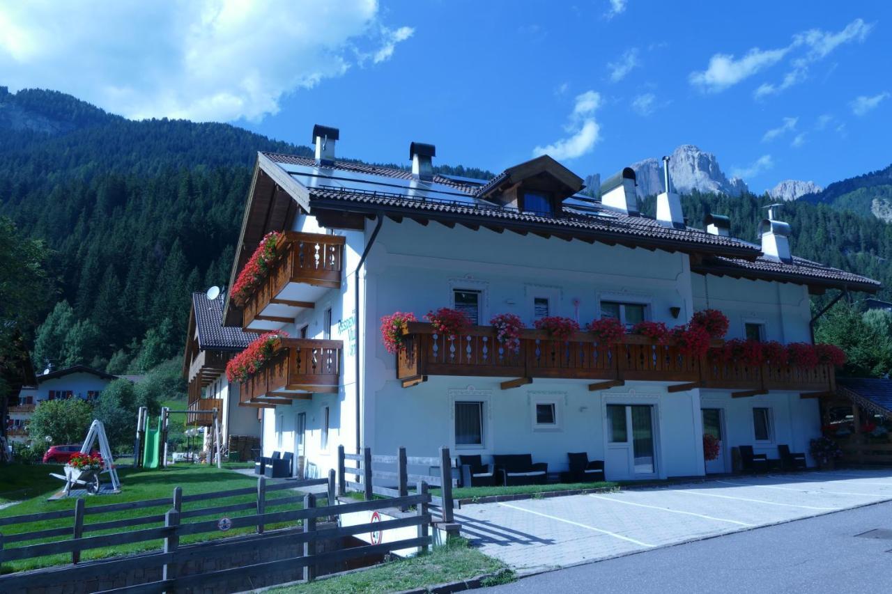 Villa Artic Apartments Campitello di Fassa Dış mekan fotoğraf